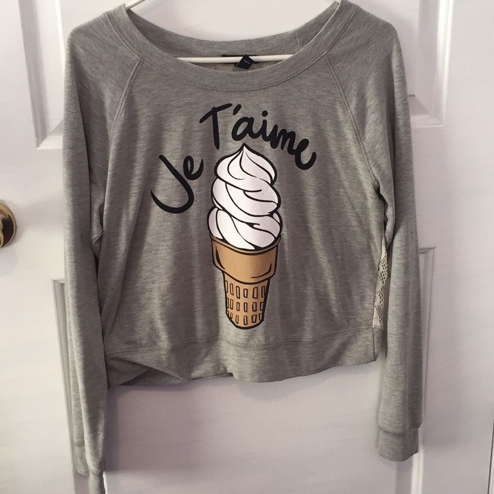 Gray crop top